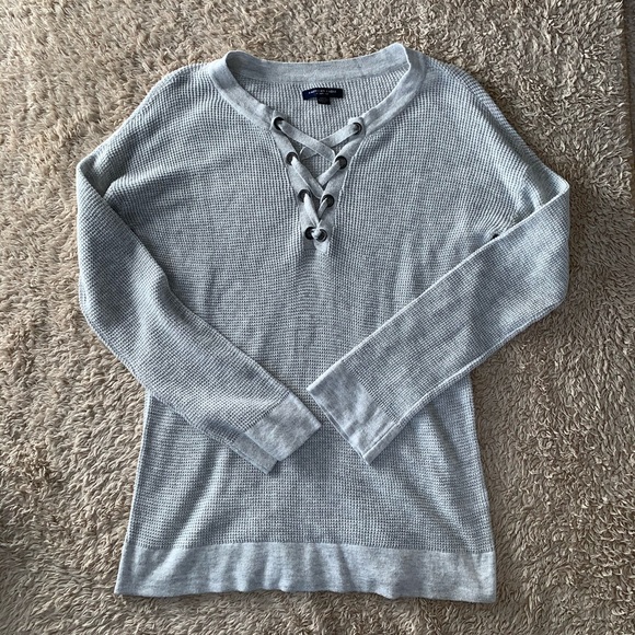 American Eagle Outfitters Tops - American Eagle jegging fit shirt